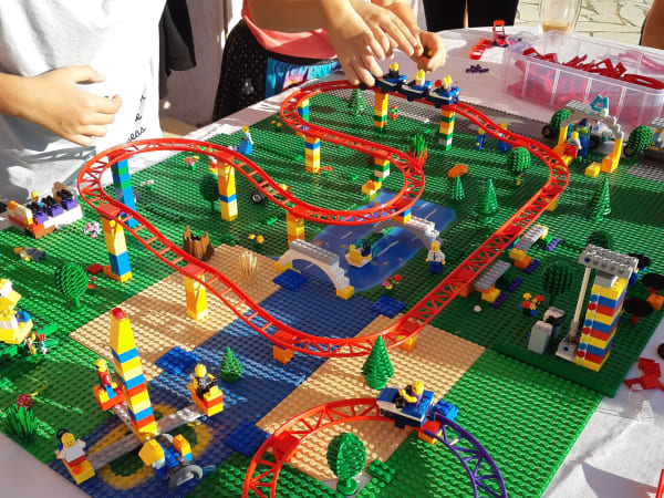 Anniversaire création en Lego® 6-15 ans à domicile (13, 84, 30)