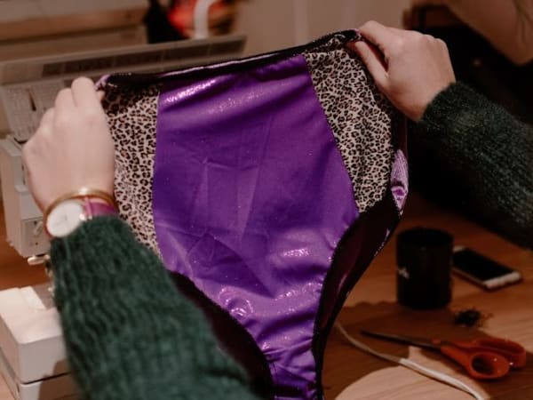 Atelier couture création de culotte à Paris 11ème