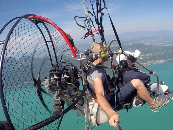 Initiation au vol en paramoteur au lac du Bourget (73)