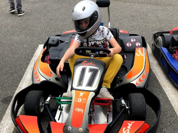 Anniversaire Pilotage Karting 7-18 ans à Sens (89)