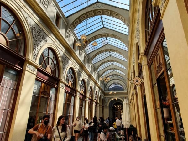 Team Building Enquête culturelle dans les Passages Couverts