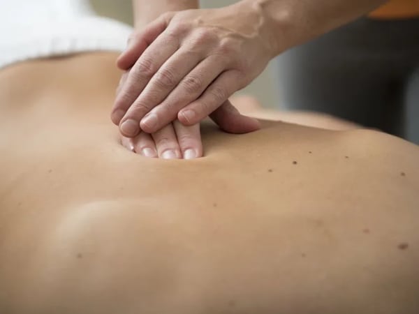 Modelage californien à Montpellier (34)