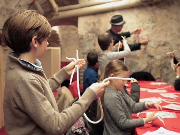 Stage de Magie d'été 8-12 ans au Musée de la Magie à Paris 4ème