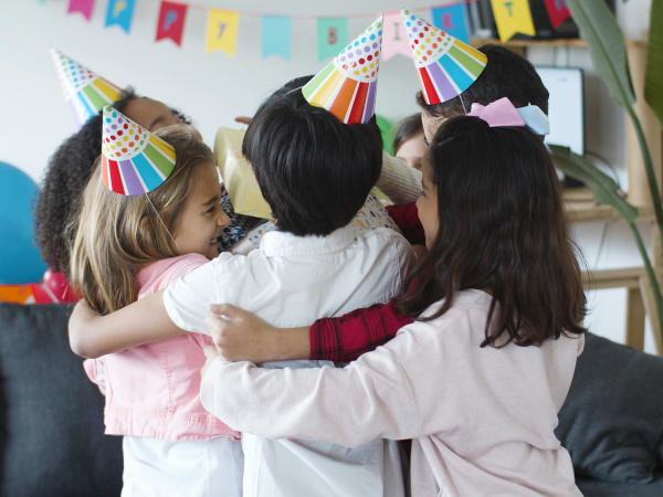 Anniversaire Abracadabra 4-12 ans à domicile (IDF)