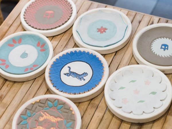 Taller de modelado "Plate imprint" y desayuno en el distrito 11 de París
