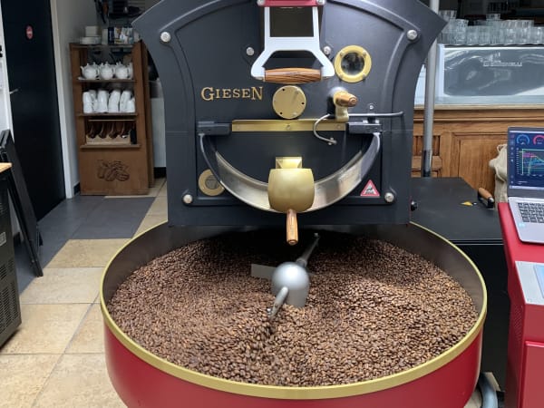 Taller de tostado y degustación de café en Concarneau (29)