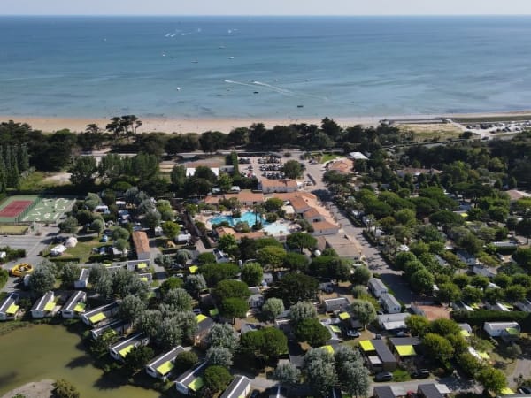 Camping L'Océan & SPA ***** sur l'Île de Ré (17)