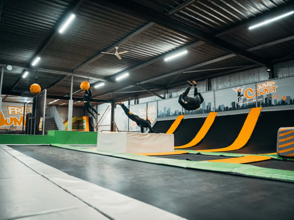 Anniversaire Trampoline Park 7-15 ans à Aix-en-Provence (13)