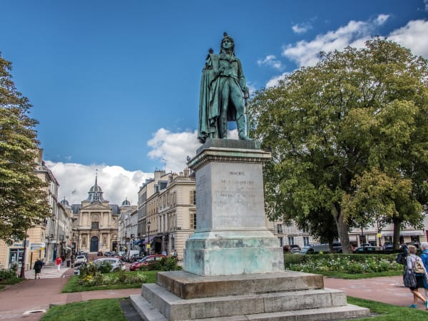 Rallye Urbain dans le centre de Versailles