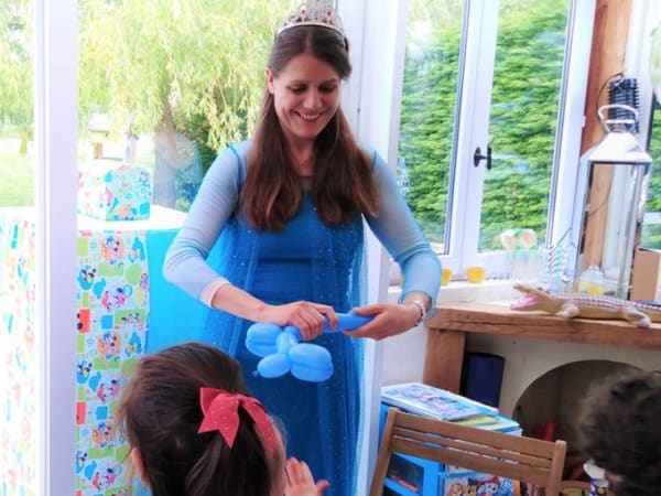 Anniversaire Frozen 3-9 ans à domicile (IDF)