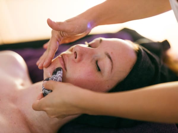 Astroestética facial en el distrito 11 de París