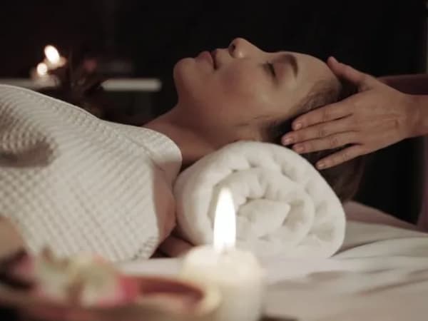 Soin du visage liftant Japonais à Saint-Priest (69)