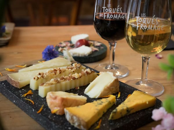 Dégustez 5 accords fromages et vins insolites à Lyon 2eme