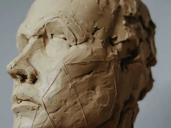 Introduction to figurative sculpture in Paris 16th arrondissemen