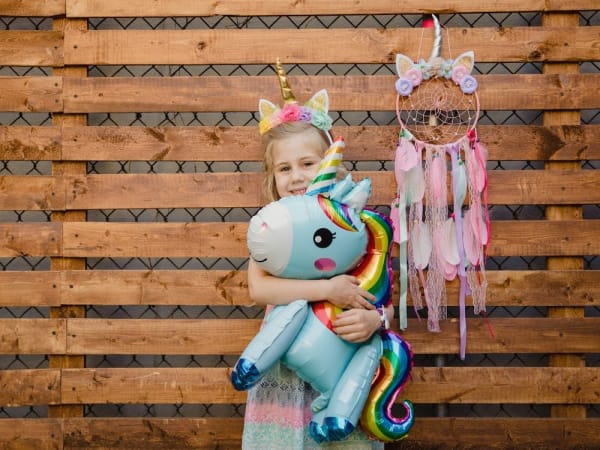 Anniversaire thème Licorne 3-12 ans à domicile (IDF)