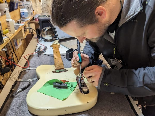 Initiation à la lutherie à Le Crès (34)