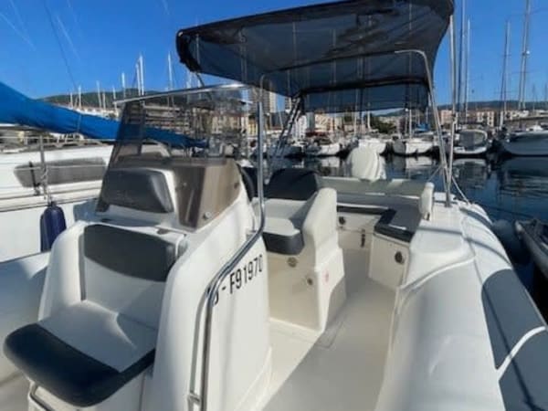 Location de bateau "BSC 78" à Ajaccio (20)