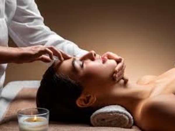 Facial care near Clermont-Ferrand (63)
