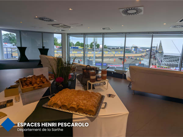 Espaces Henri Pescarolo au Mans (72)
