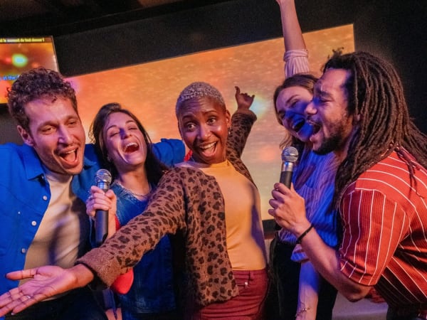 Team Building karaoké, quizz et battle privatif à Bruxelles