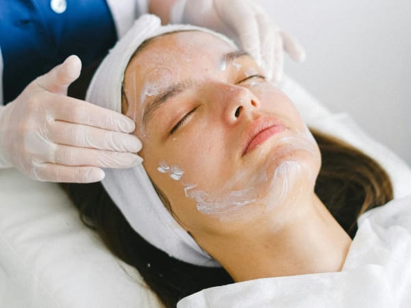 Soin du visage sur mesure à Saint-Etienne-de-Montluc (44)