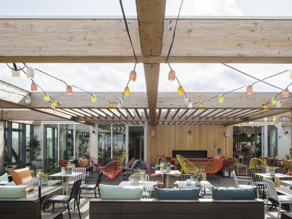 Rooftop du Zoku à Paris 17ème