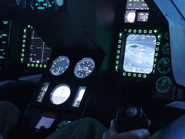 Simulateur de pilotage d'avion de chasse F-35 près d'Orly (91)