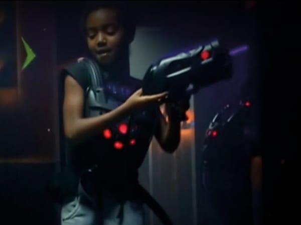 Anniversaire Laser Game 6-16 ans à Poitiers (86)