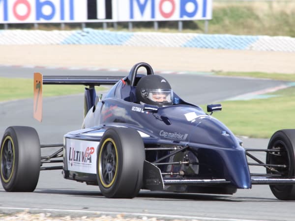 Stage de pilotage Formule Renault, Circuit Ferté Gaucher (77)