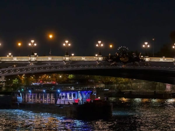 Dîner croisière Bistronomique sur la Seine 