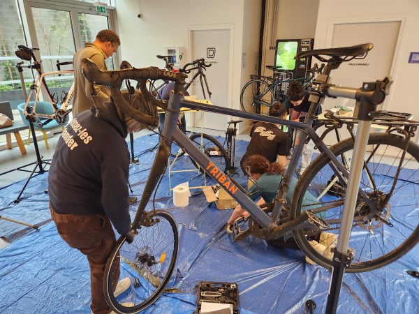  Complete bike training and repair workshop in Paris 19th distri