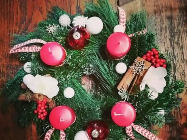 Taller de coronas de Adviento en Estrasburgo (67)