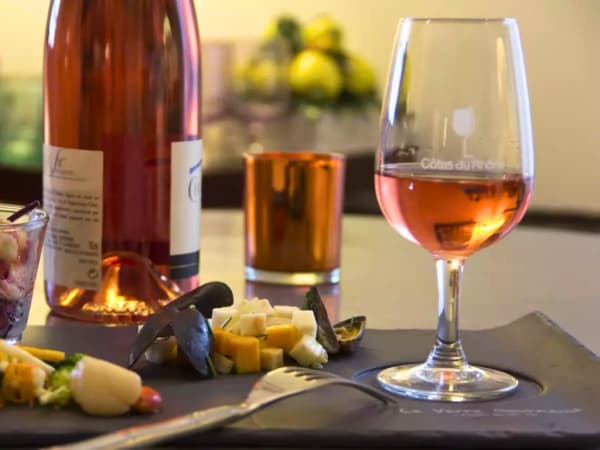 Dégustation de vins d'exception à l'Ecole de cuisine Ducasse