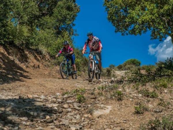 Randonnée guidée en VTT électrique à Saint-Tropez (83)