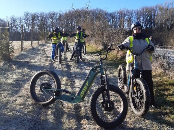 26 km electric scooter tour in Clermont-Soubiran (47)