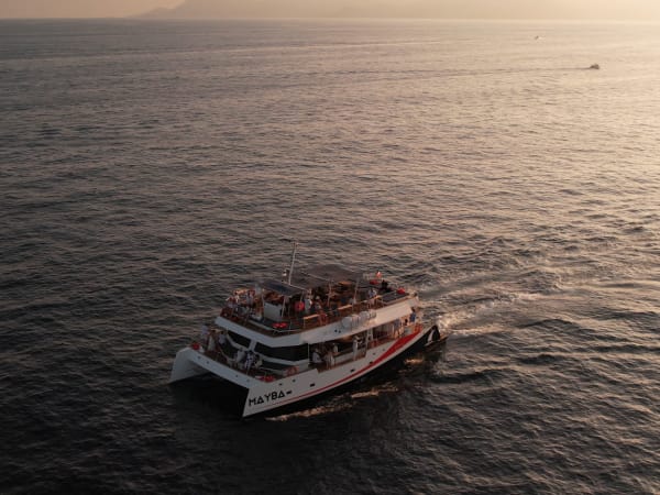 Team Building soirée croisière à Marseille (13)