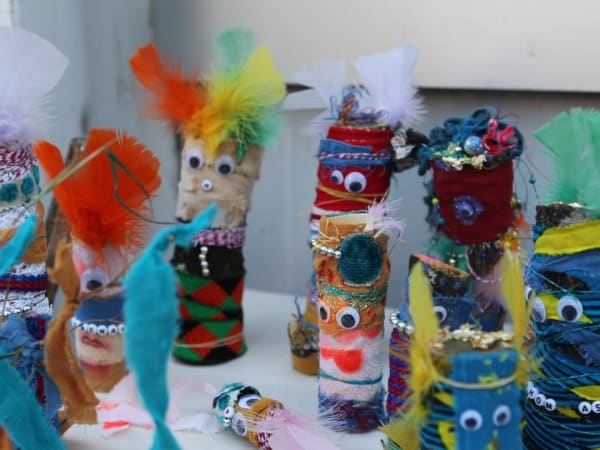 Taller de tótems en el distrito 5 de París