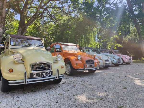 Jeu de piste en 2CV à Beaune (21)