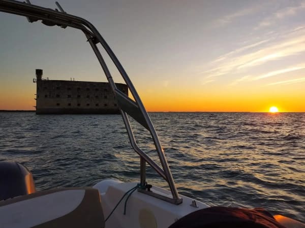 Paseo en barco al atardecer en Châtelaillon-Plage (17)