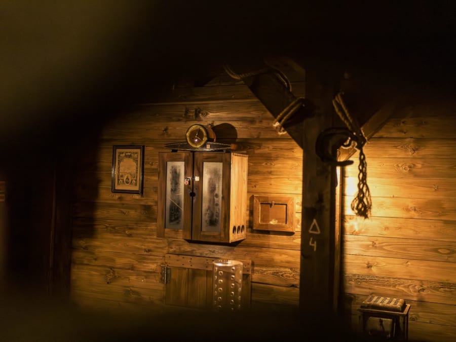 "The Lost Cabin" Escape Game in Créteil (94)