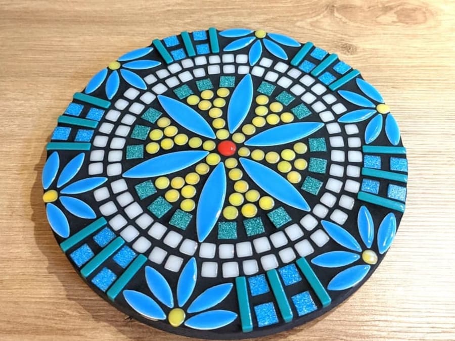Einführungsworkshop in die Mosaikkunst im 11. Arrondissement von Marseille