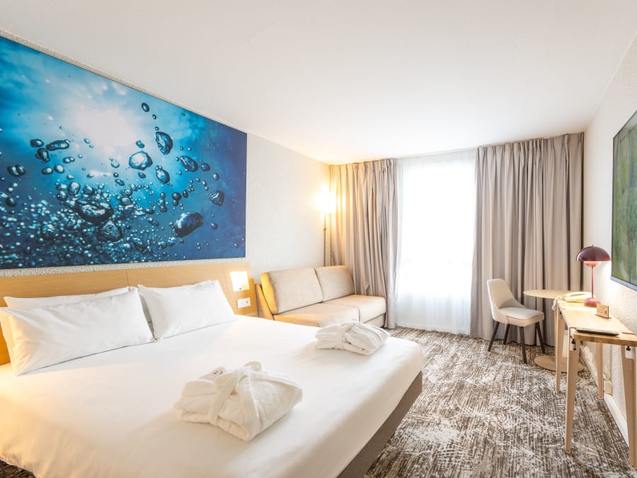 Novotel Grenoble Nord  Voreppe **** (38)