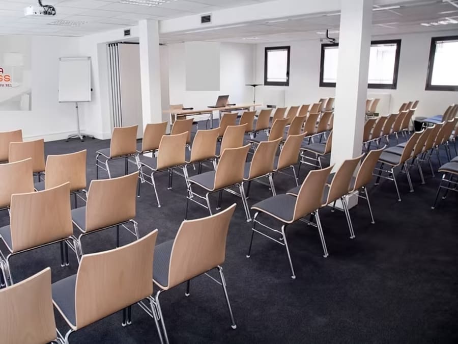 Baya Lafayette à Paris 10ème