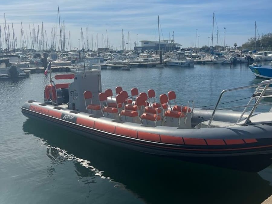 Balade en bateau privatisée à Adge (34)