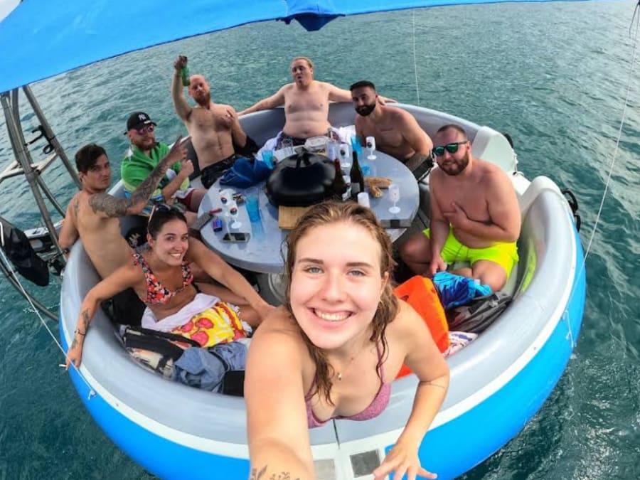 Balade & apéro BBQ en bateau privatisé au lac du Bourget (73) 