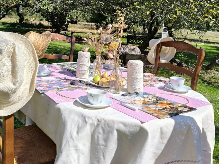 Macramé tree of life workshop in Luchapt (86)
