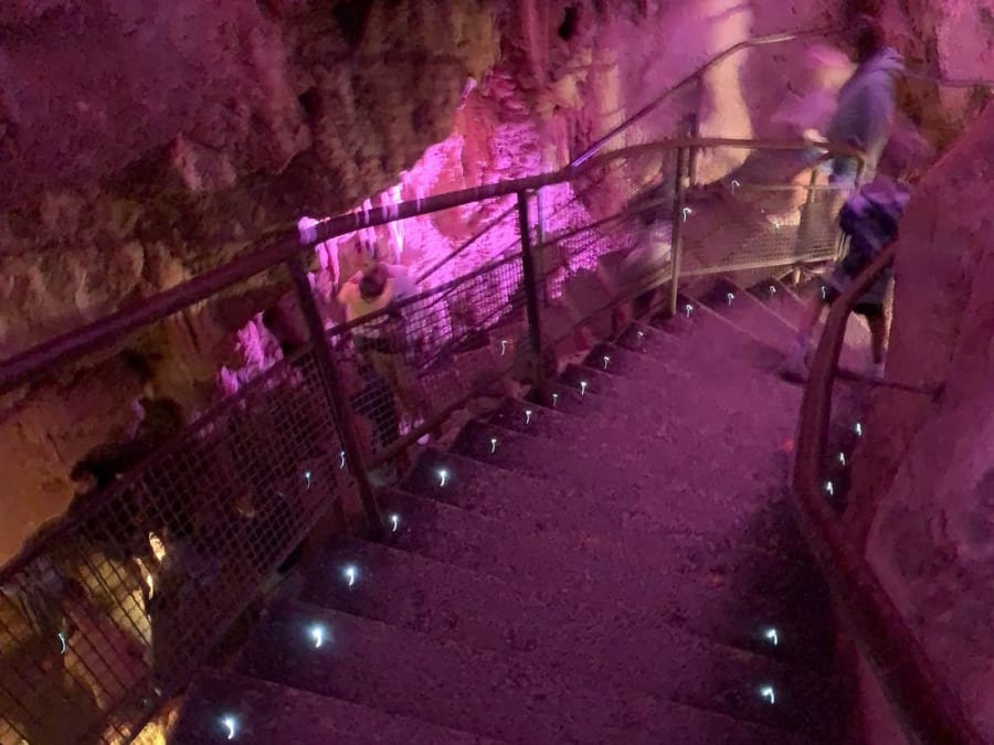 Guided tour of La Salamandre cave (30)