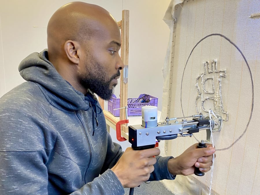 Atelier  Tufting petit miroir à Vélizy (78)