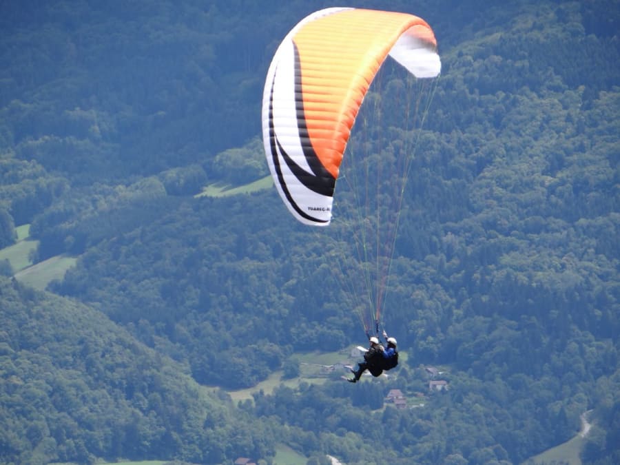 Vol En Parapente À Saint-Hilaire-Du-Touvet (38)