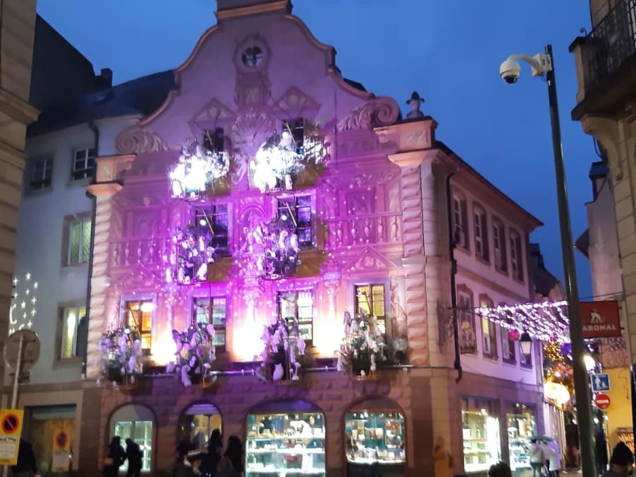 Visita guiada a pie por los mercados navideños de Estrasburgo